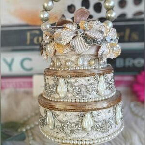 Mary Frances I Do Beaded Ivory Cream White Wedding Cake Bridal Bag